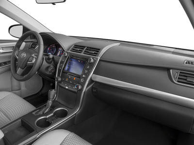 2016 Toyota Camry SE 4dr Sedan