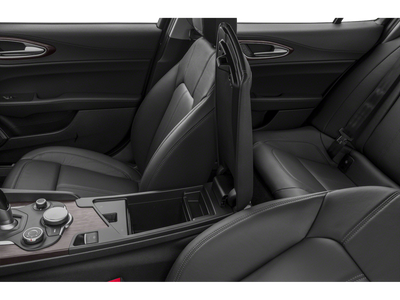 2019 Alfa Romeo Giulia Base AWD 4dr Sedan