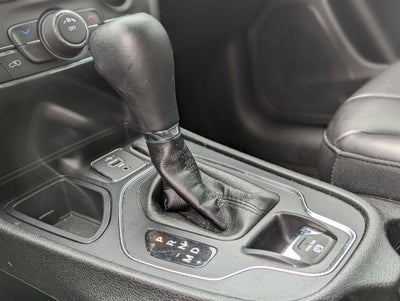 2019 Jeep Cherokee Latitude Plus 4dr SUV