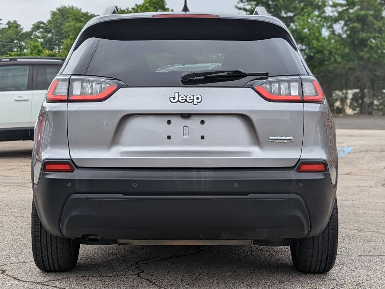 2019 Jeep Cherokee Latitude Plus 4dr SUV