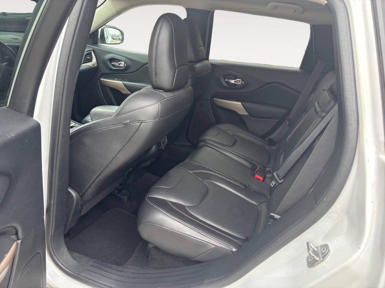 2018 Jeep Cherokee Limited 4x4 4dr SUV