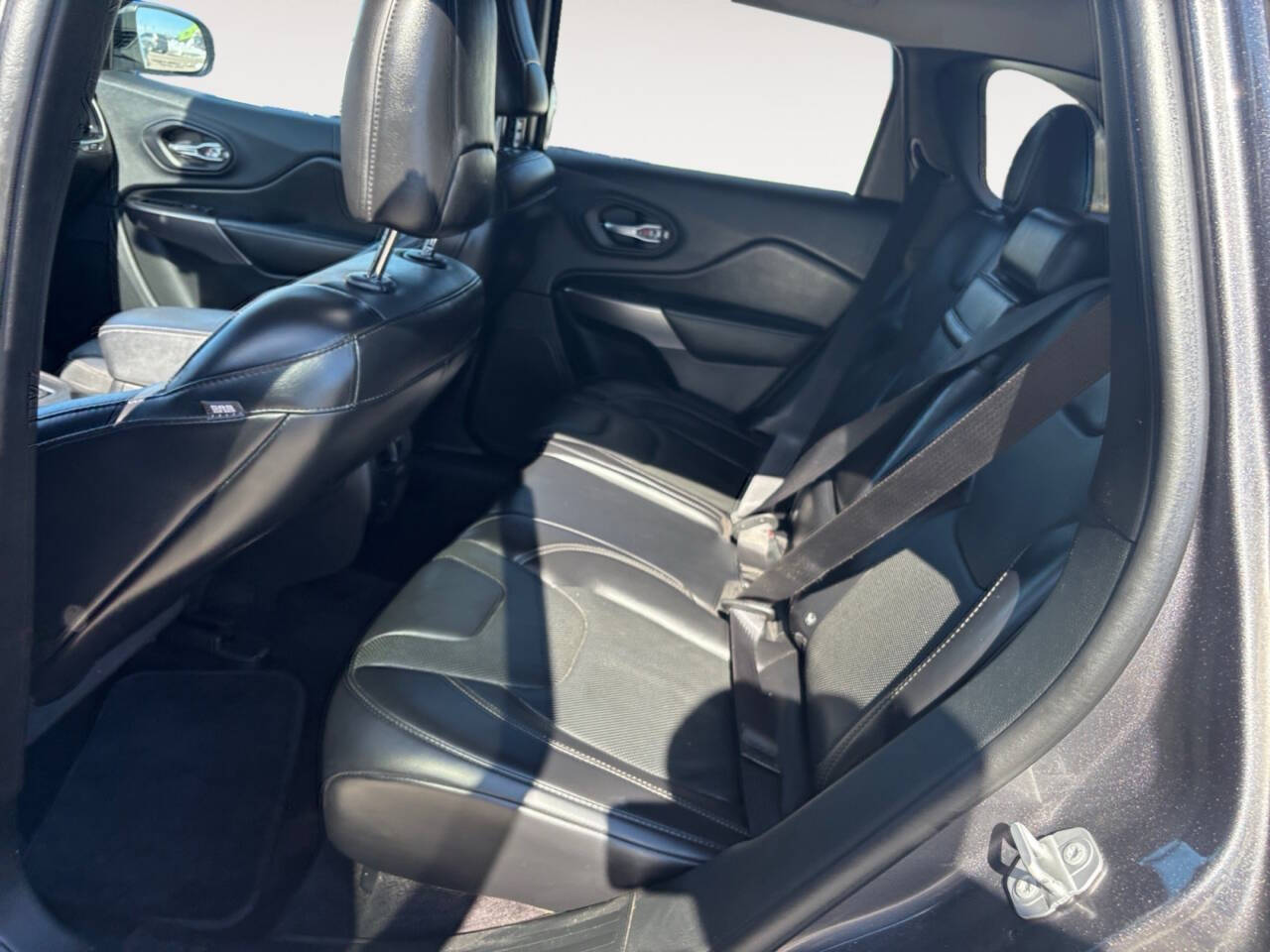 2019 Jeep Cherokee Limited 4x4 4dr SUV