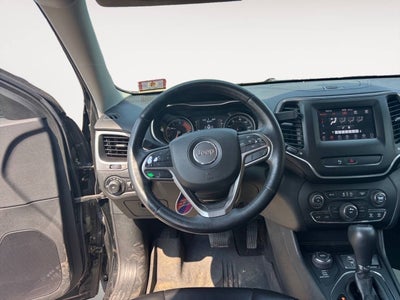 2019 Jeep Cherokee Latitude Plus 4x4 4dr SUV