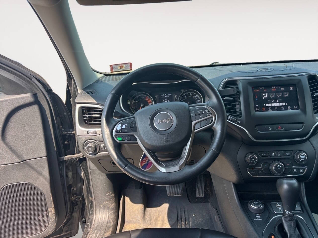 2019 Jeep Cherokee Latitude Plus 4x4 4dr SUV