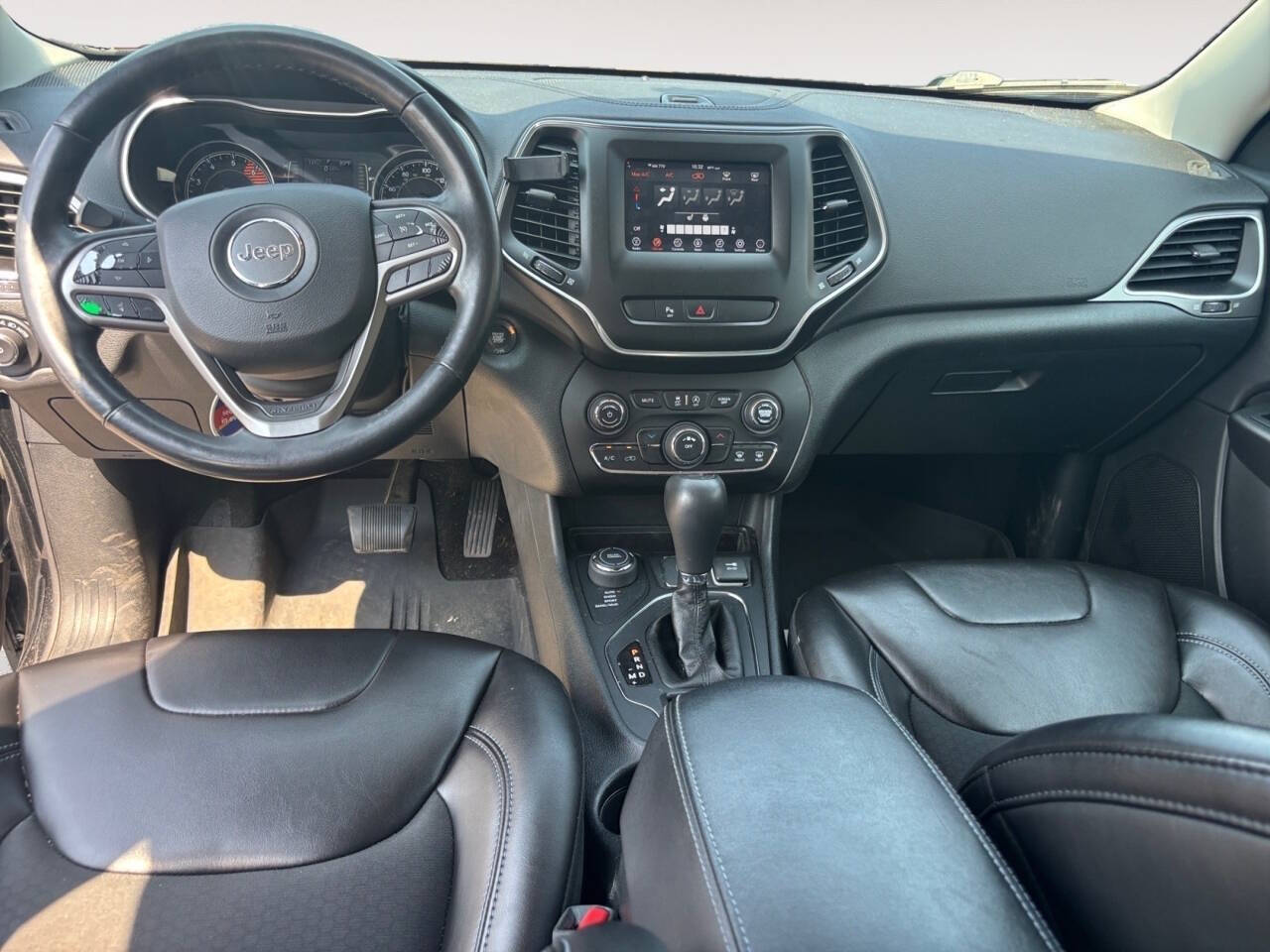 2019 Jeep Cherokee Latitude Plus 4x4 4dr SUV