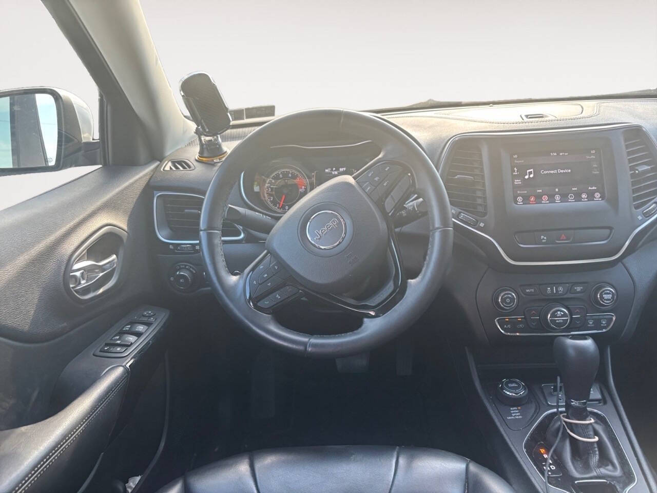2019 Jeep Cherokee Latitude Plus 4x4 4dr SUV
