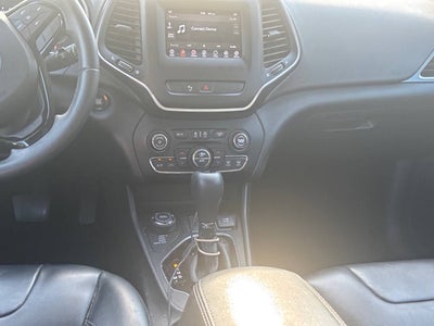 2019 Jeep Cherokee Latitude Plus 4x4 4dr SUV