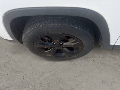 2019 Jeep Cherokee Latitude Plus 4x4 4dr SUV