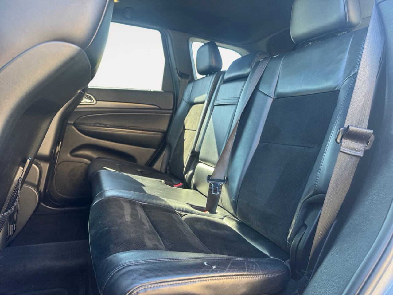 2018 Jeep Grand Cherokee Altitude 4x4 4dr SUV