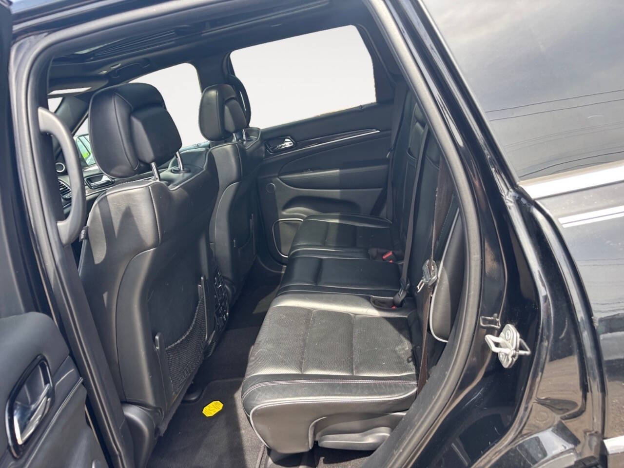 2019 Jeep Grand Cherokee Overland 4x4 4dr SUV