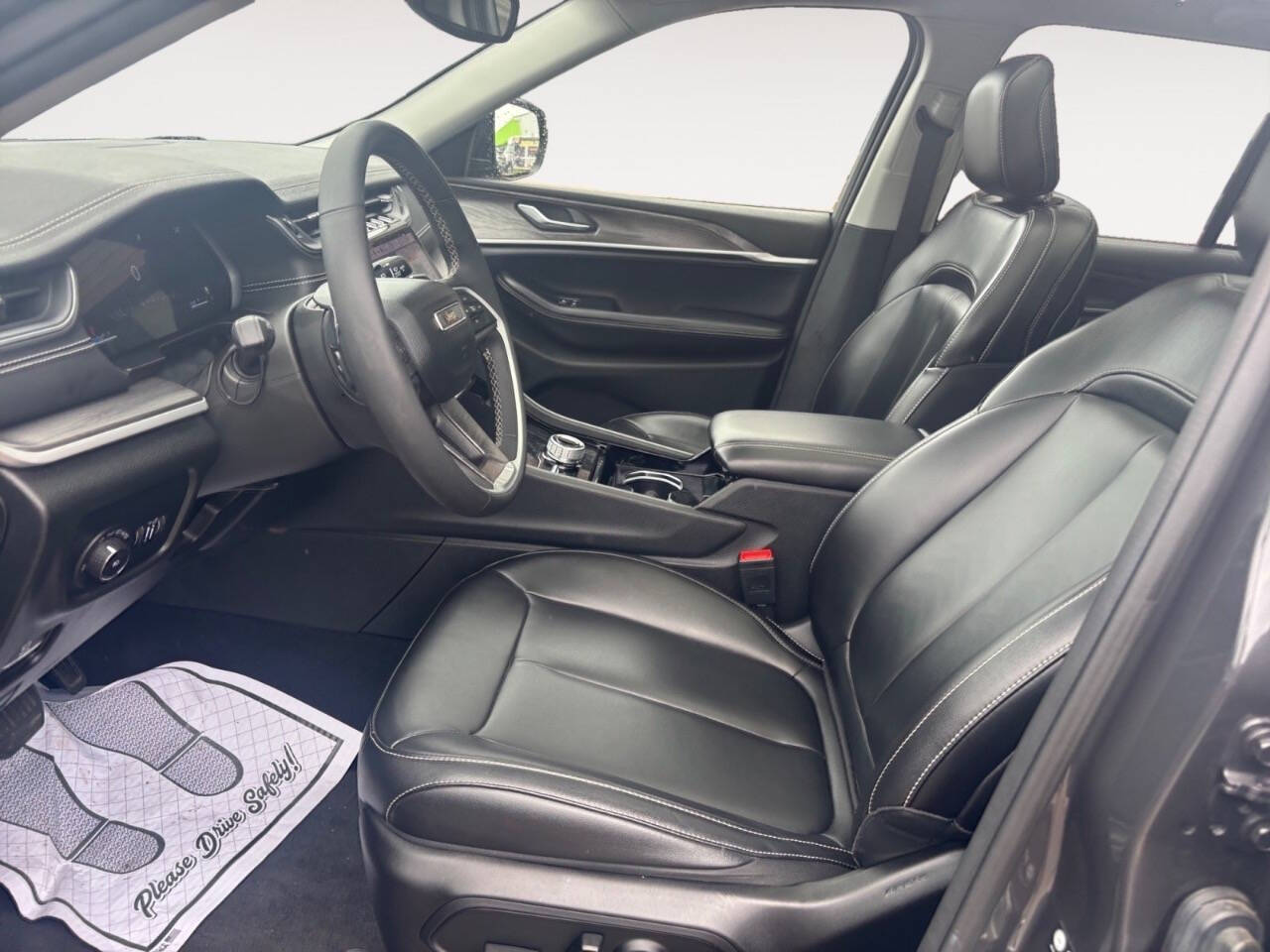 2023 Jeep Grand Cherokee Limited 4x4 4dr SUV