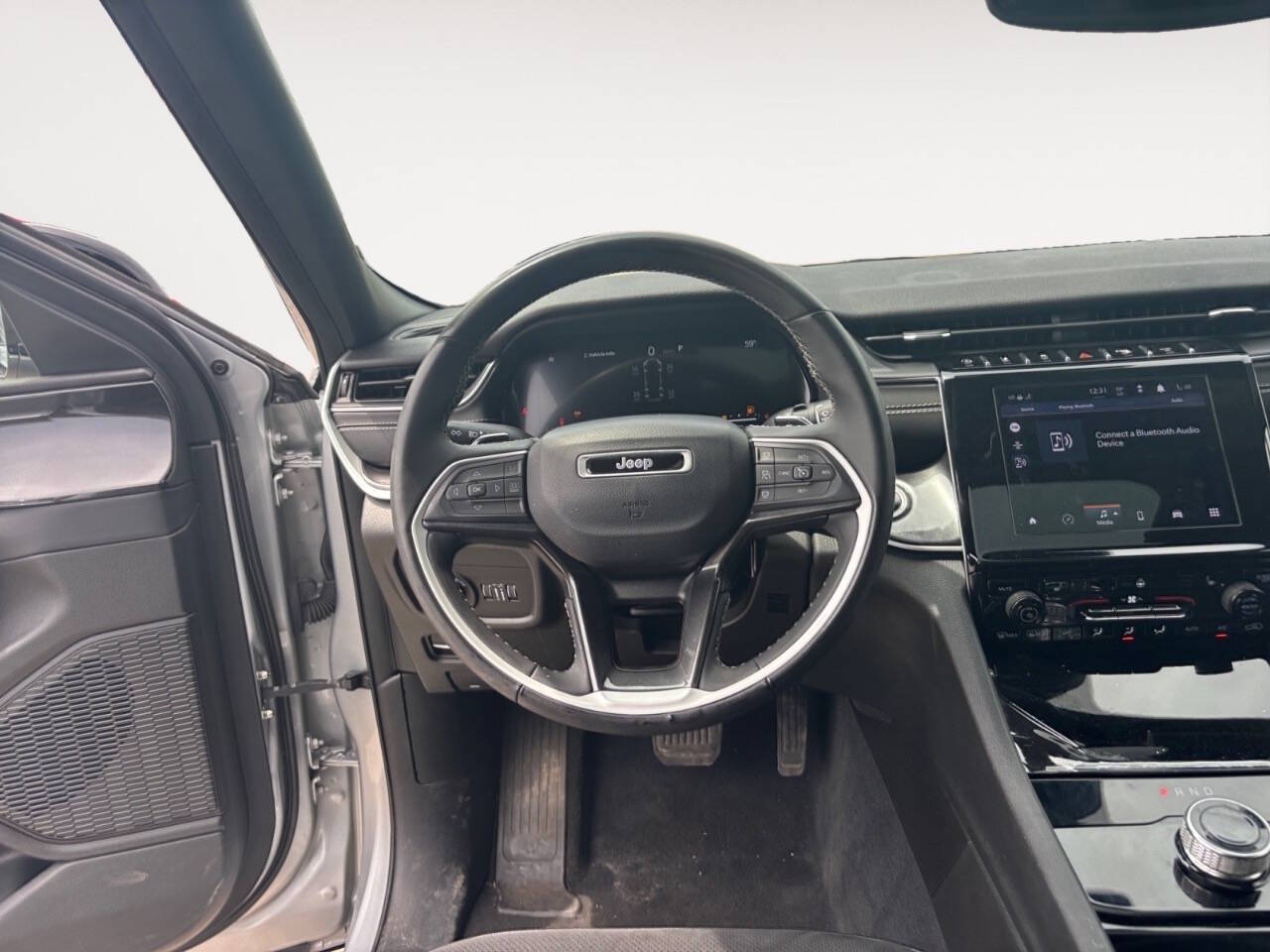 2023 Jeep Grand Cherokee L Altitude 4x4 4dr SUV