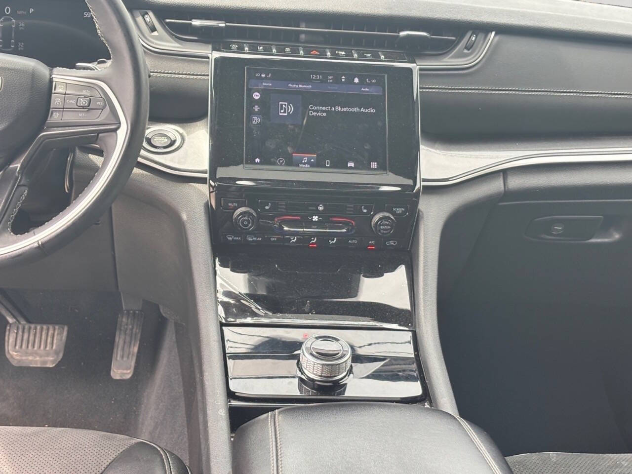 2023 Jeep Grand Cherokee L Altitude 4x4 4dr SUV