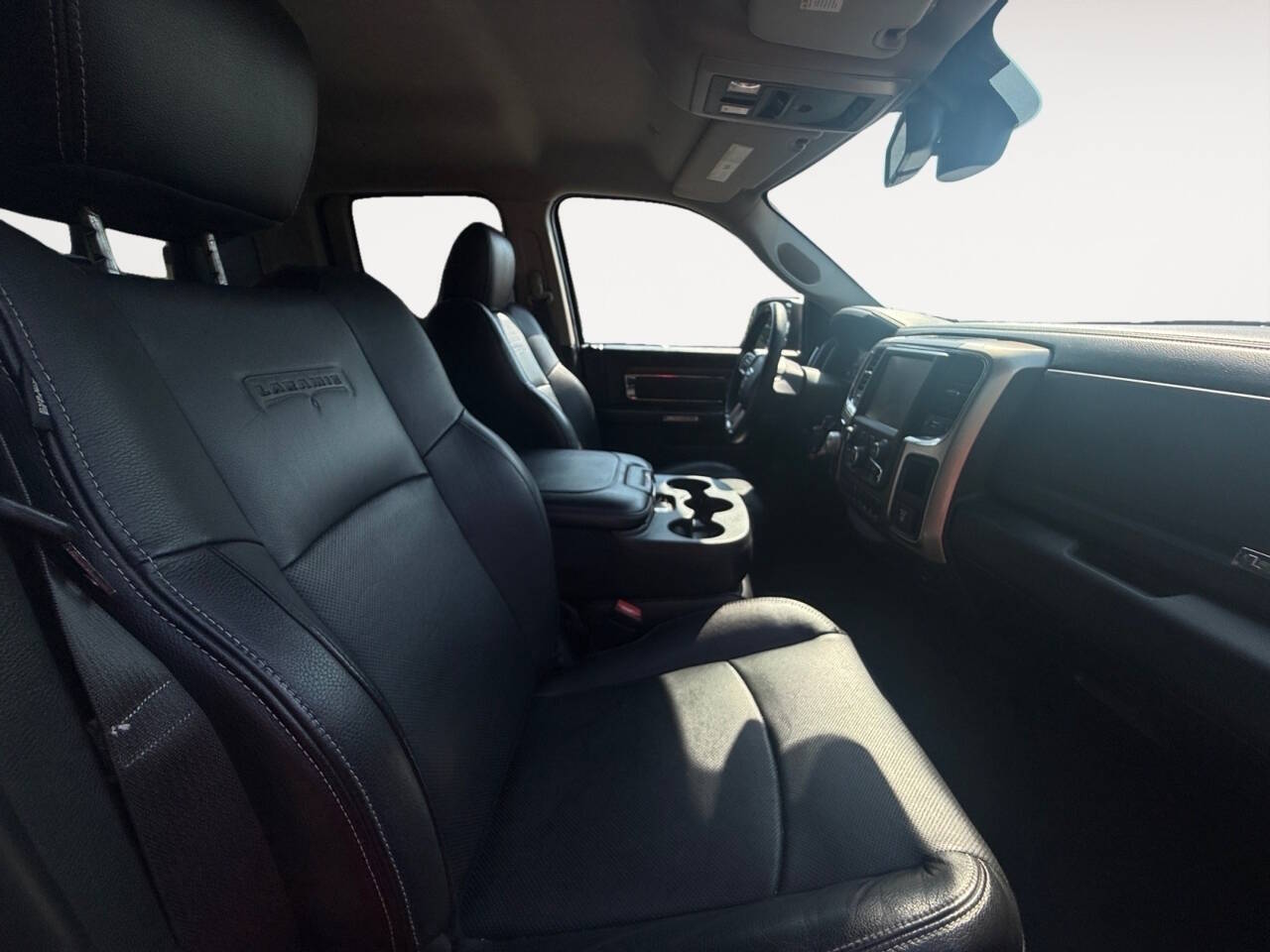2017 RAM 1500 Laramie 4x4 4dr Quad Cab 6.3 ft. SB Pickup