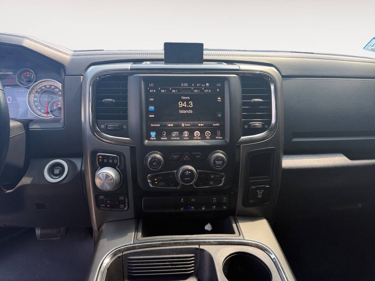 2017 RAM 1500 Sport 4x4 4dr Crew Cab 5.5 ft. SB Pickup