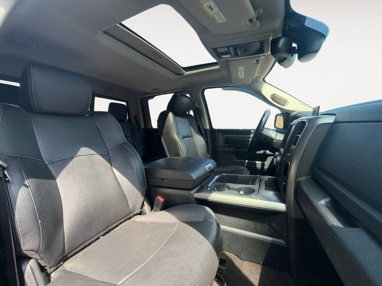 2017 RAM 1500 Sport 4x4 4dr Crew Cab 5.5 ft. SB Pickup