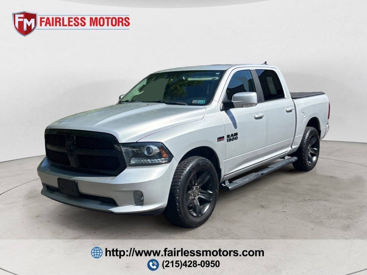 2018 RAM 1500 Night 4x4 4dr Crew Cab 5.5 ft. SB Pickup