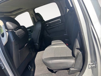 2018 RAM 1500 Night 4x4 4dr Crew Cab 5.5 ft. SB Pickup