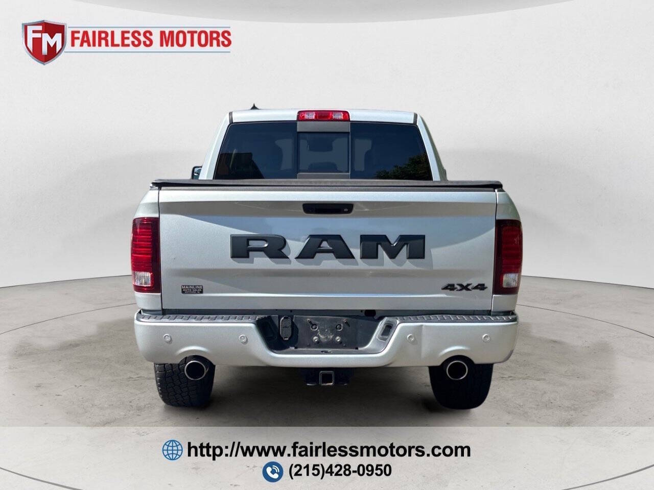 2018 RAM 1500 Night 4x4 4dr Crew Cab 5.5 ft. SB Pickup