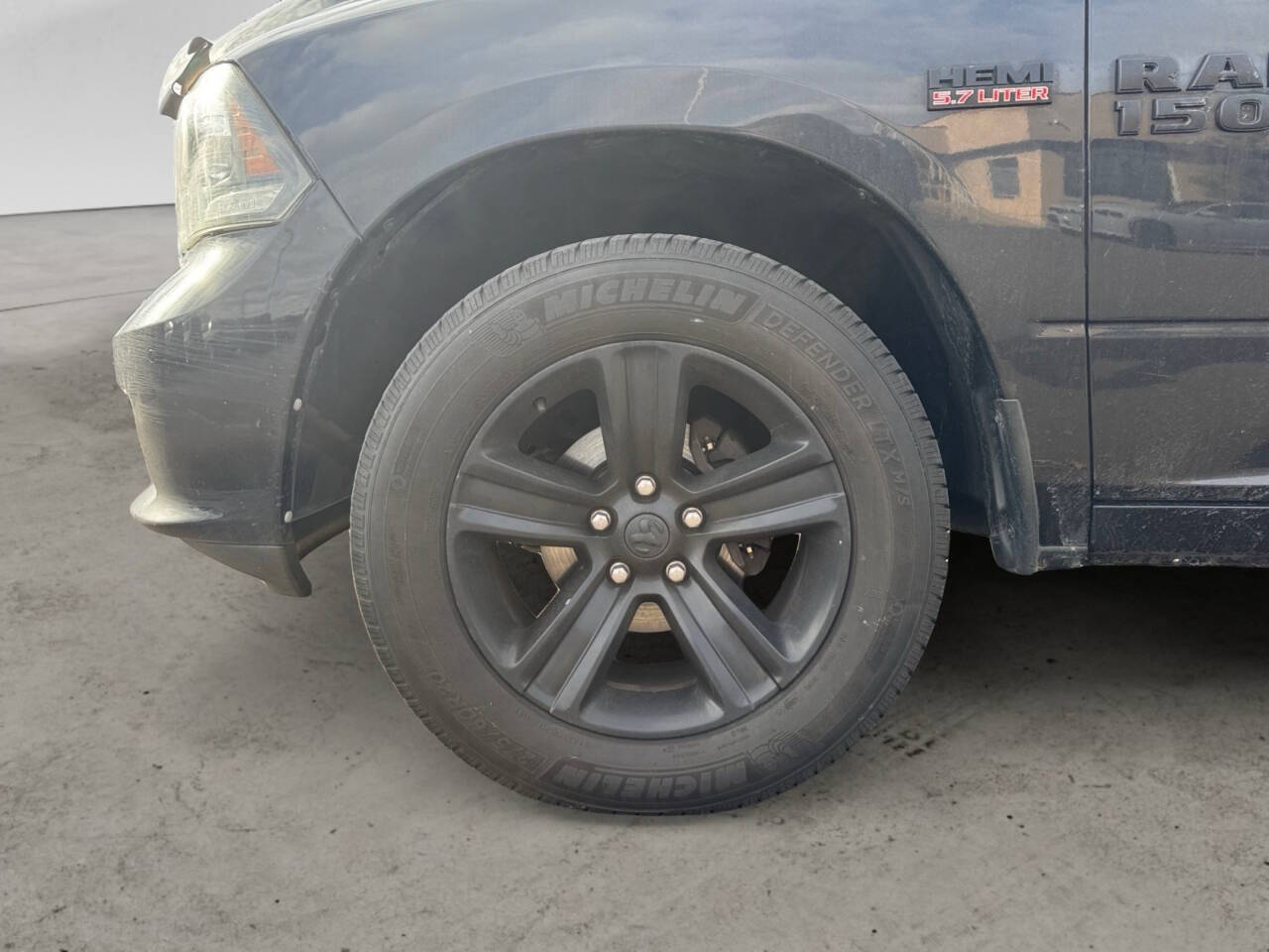 2016 RAM 1500 Sport 4x4 4dr Crew Cab 5.5 ft. SB Pickup