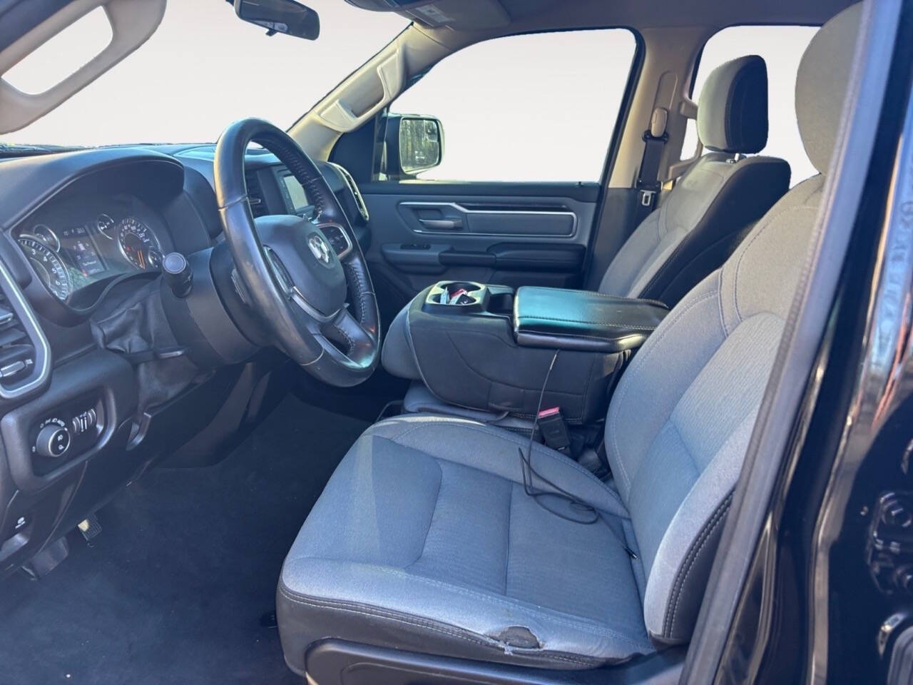 2019 RAM 1500 Big Horn 4x4 4dr Crew Cab 5.6 ft. SB Pickup