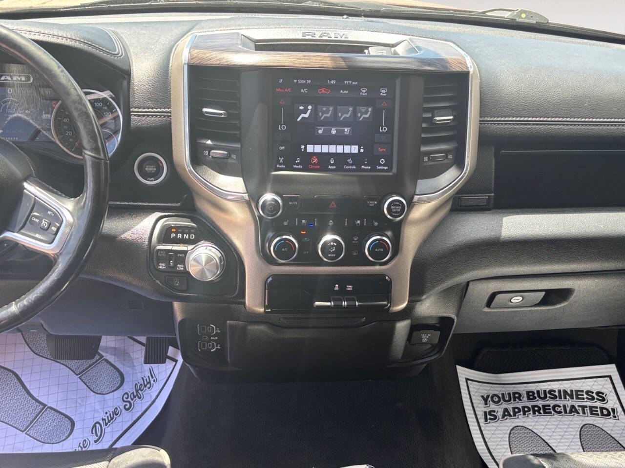 2019 RAM 1500 Laramie 4x4 4dr Crew Cab 5.6 ft. SB Pickup