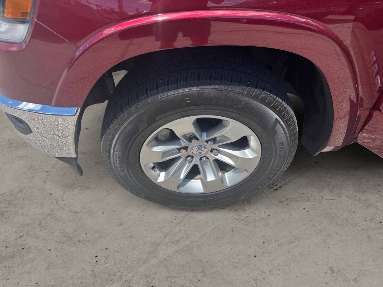 2019 RAM 1500 Laramie 4x4 4dr Crew Cab 5.6 ft. SB Pickup