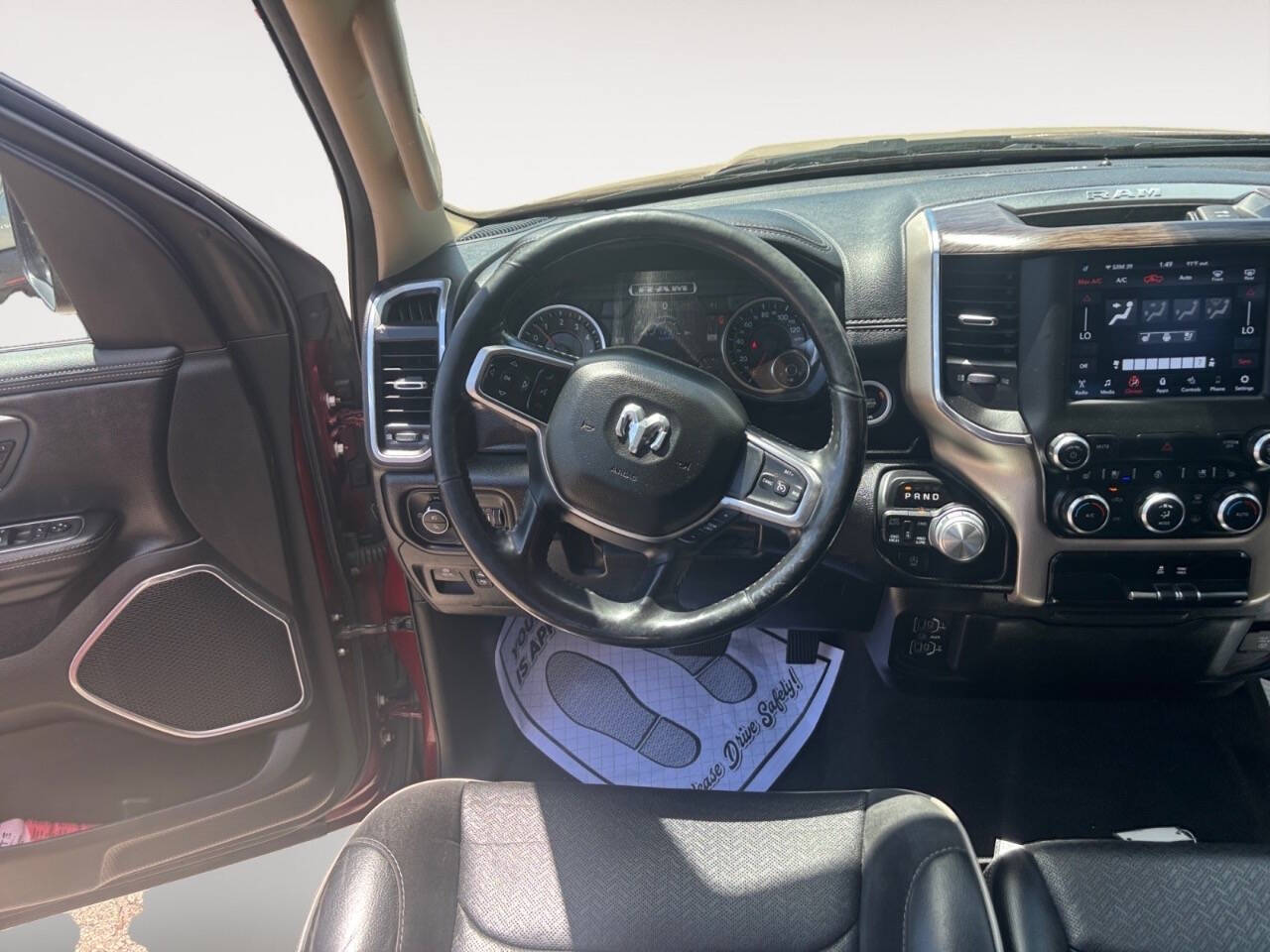2019 RAM 1500 Laramie 4x4 4dr Crew Cab 5.6 ft. SB Pickup