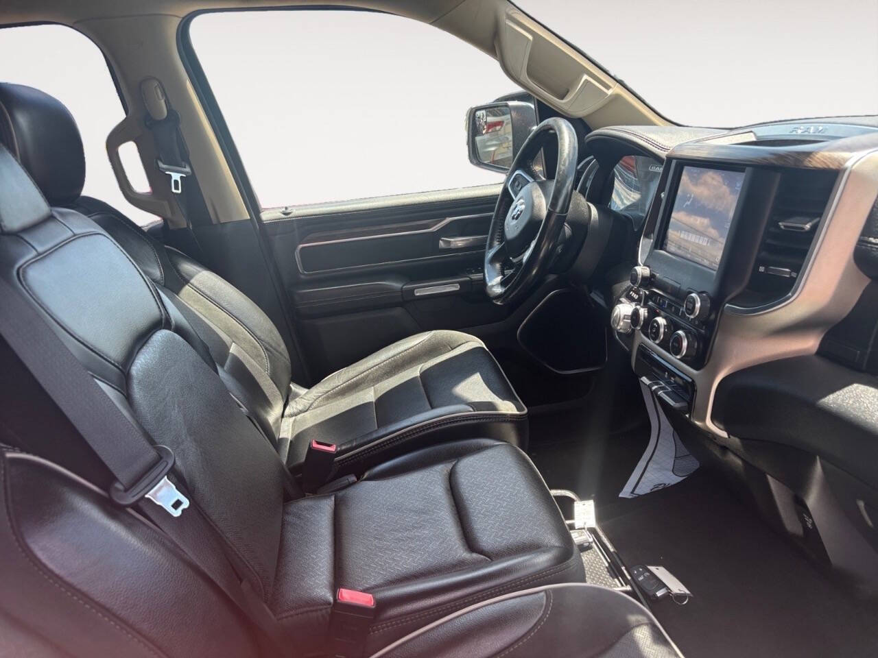 2019 RAM 1500 Laramie 4x4 4dr Crew Cab 5.6 ft. SB Pickup