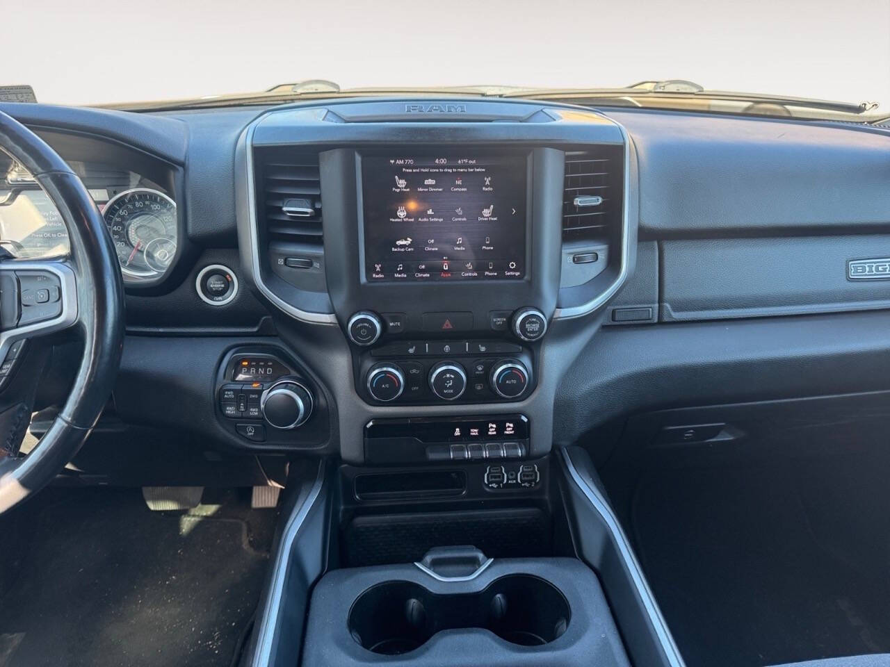 2020 RAM 1500 Big Horn 4x4 4dr Crew Cab 5.6 ft. SB Pickup