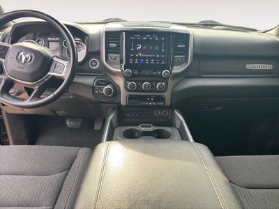 2019 RAM 1500 Big Horn 4x4 4dr Crew Cab 5.6 ft. SB Pickup