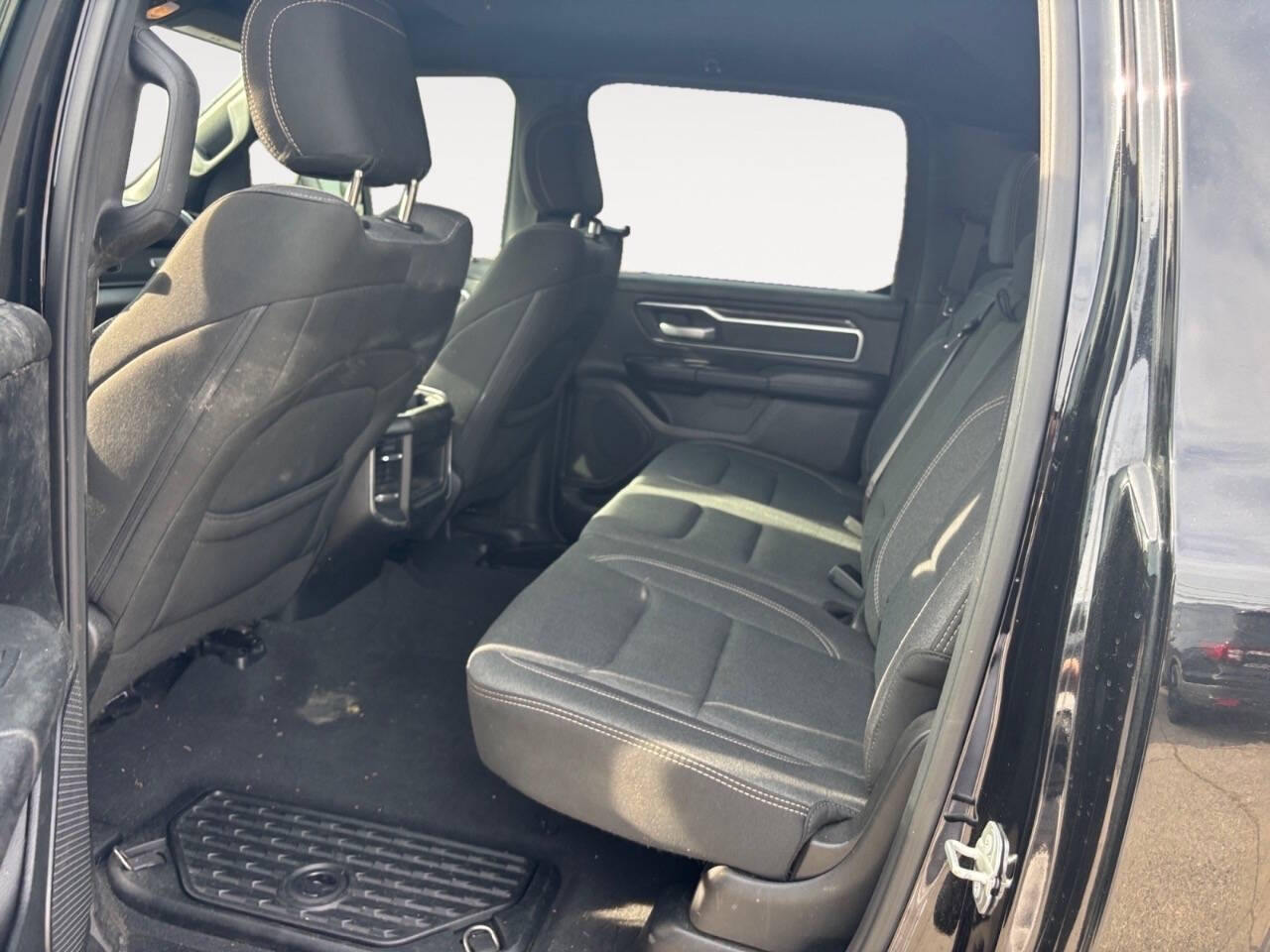 2019 RAM 1500 Big Horn 4x4 4dr Crew Cab 5.6 ft. SB Pickup