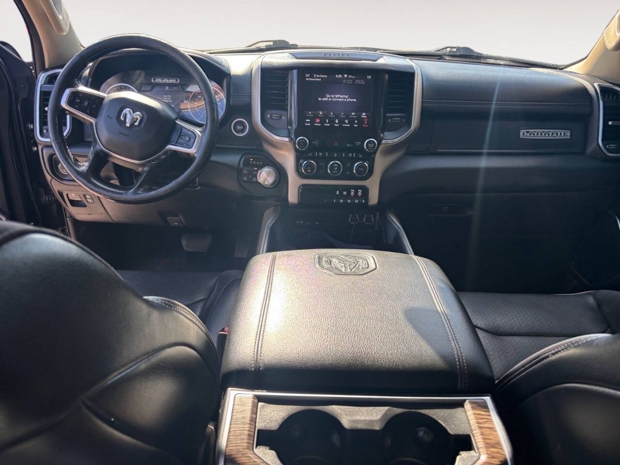 2019 RAM 1500 Laramie 4x4 4dr Crew Cab 5.6 ft. SB Pickup