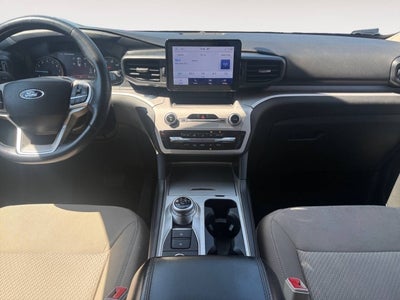 2023 Ford Explorer XLT AWD 4dr SUV