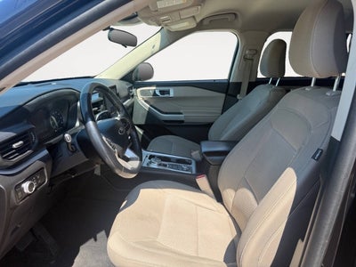 2023 Ford Explorer XLT AWD 4dr SUV
