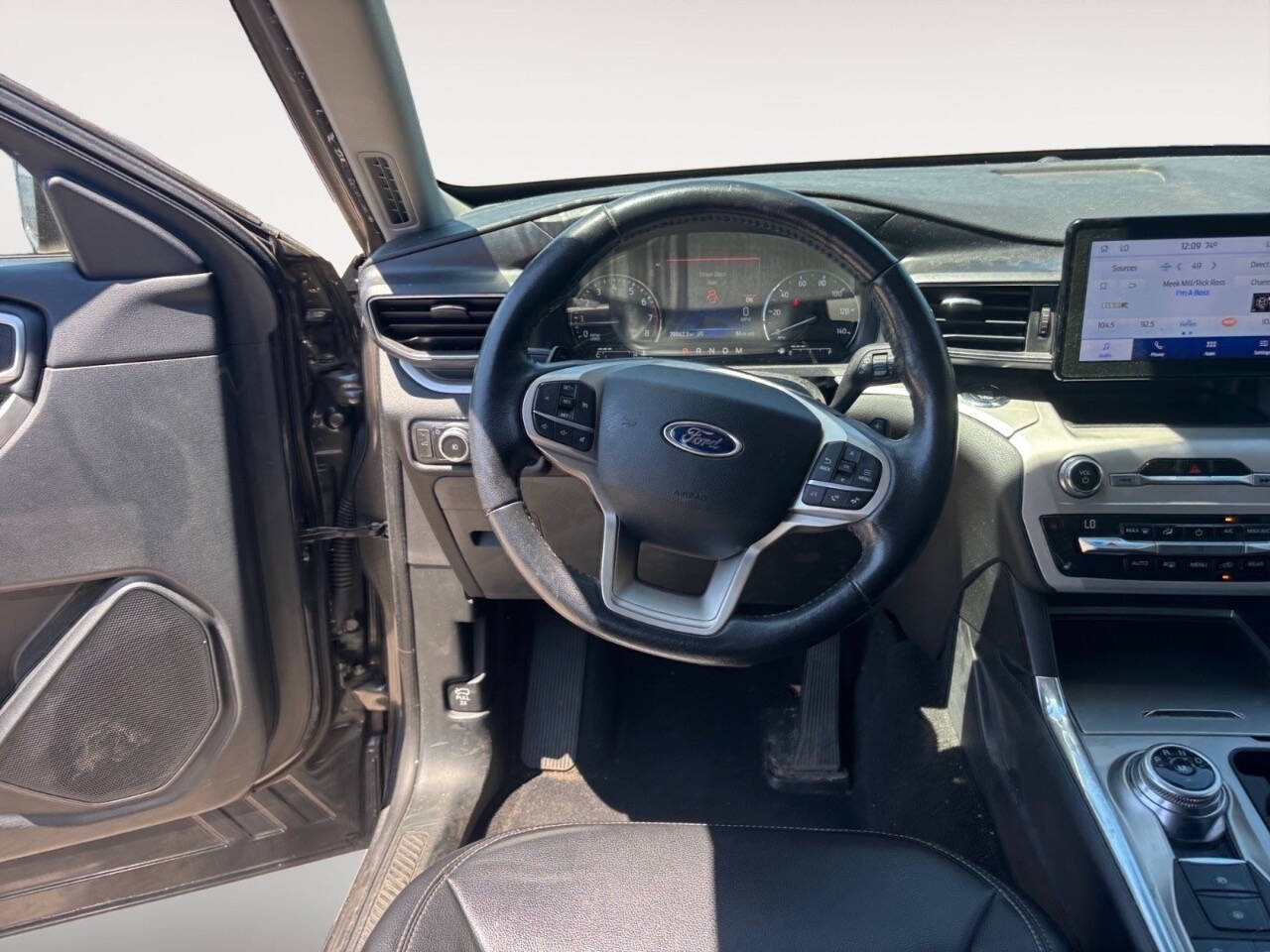 2020 Ford Explorer XLT AWD 4dr SUV