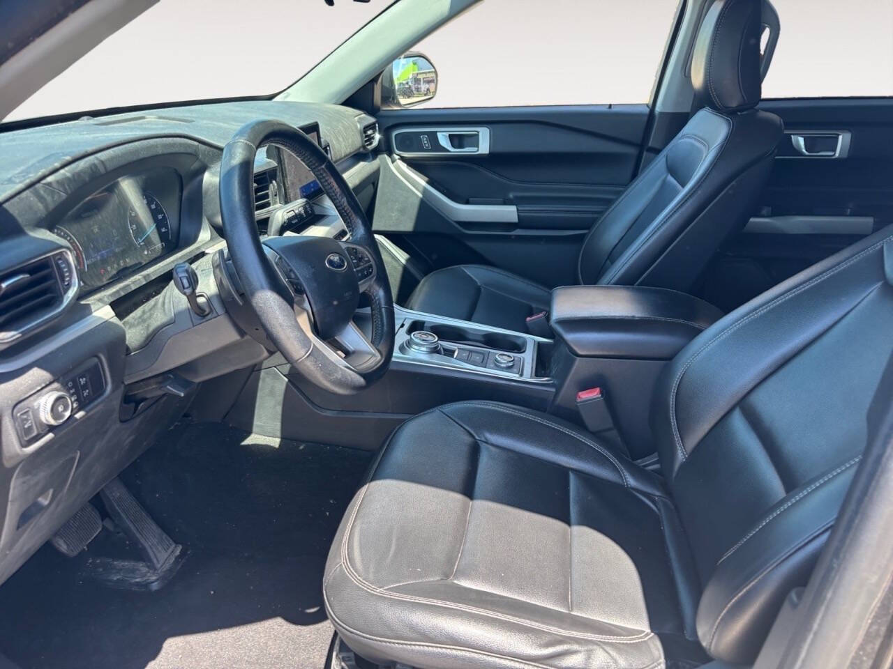 2020 Ford Explorer XLT AWD 4dr SUV