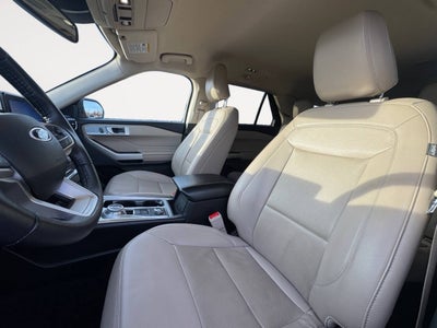 2023 Ford Explorer Limited AWD 4dr SUV