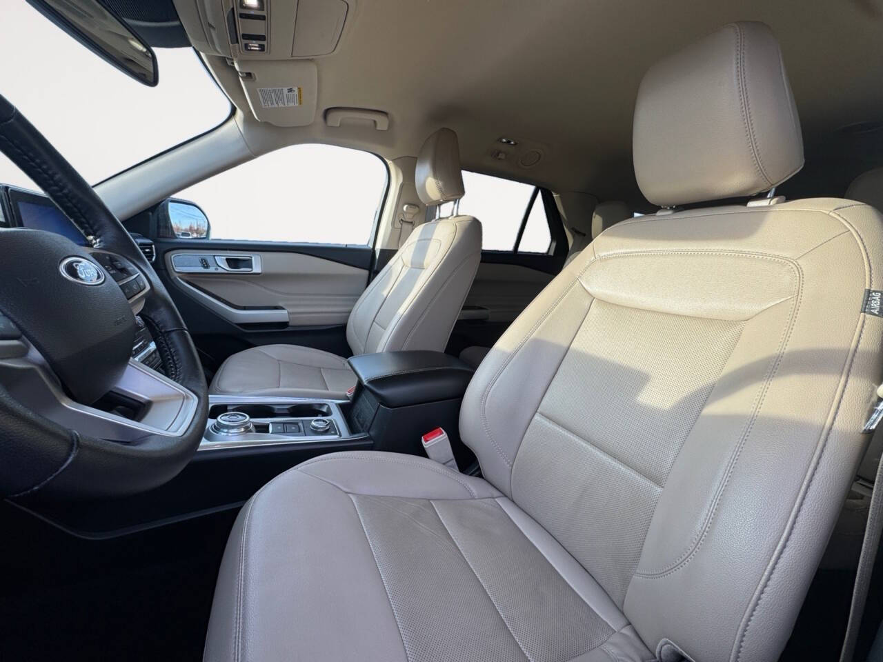 2023 Ford Explorer Limited AWD 4dr SUV