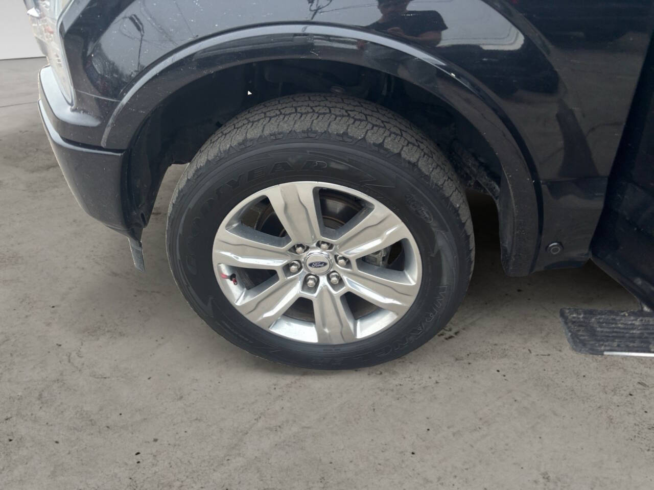 2019 Ford F-150 Platinum 4x4 4dr SuperCrew 5.5 ft. SB