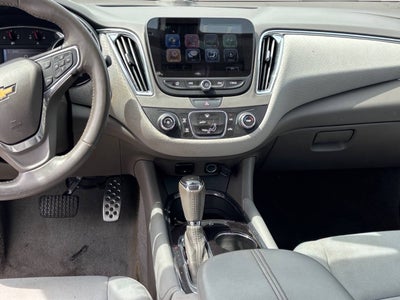 2017 Chevrolet Malibu LT 4dr Sedan