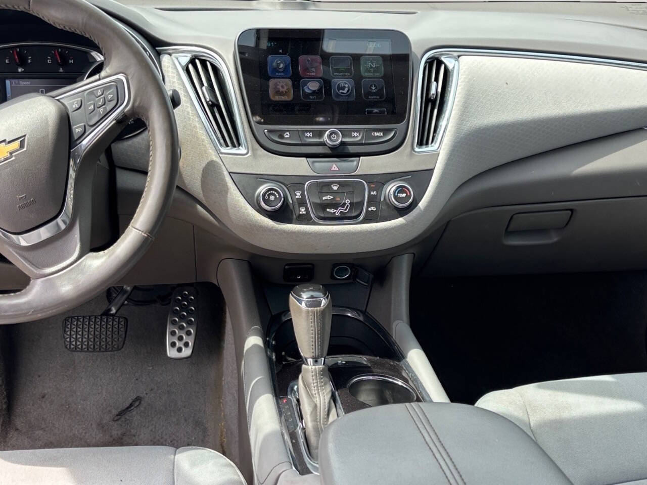 2017 Chevrolet Malibu LT 4dr Sedan