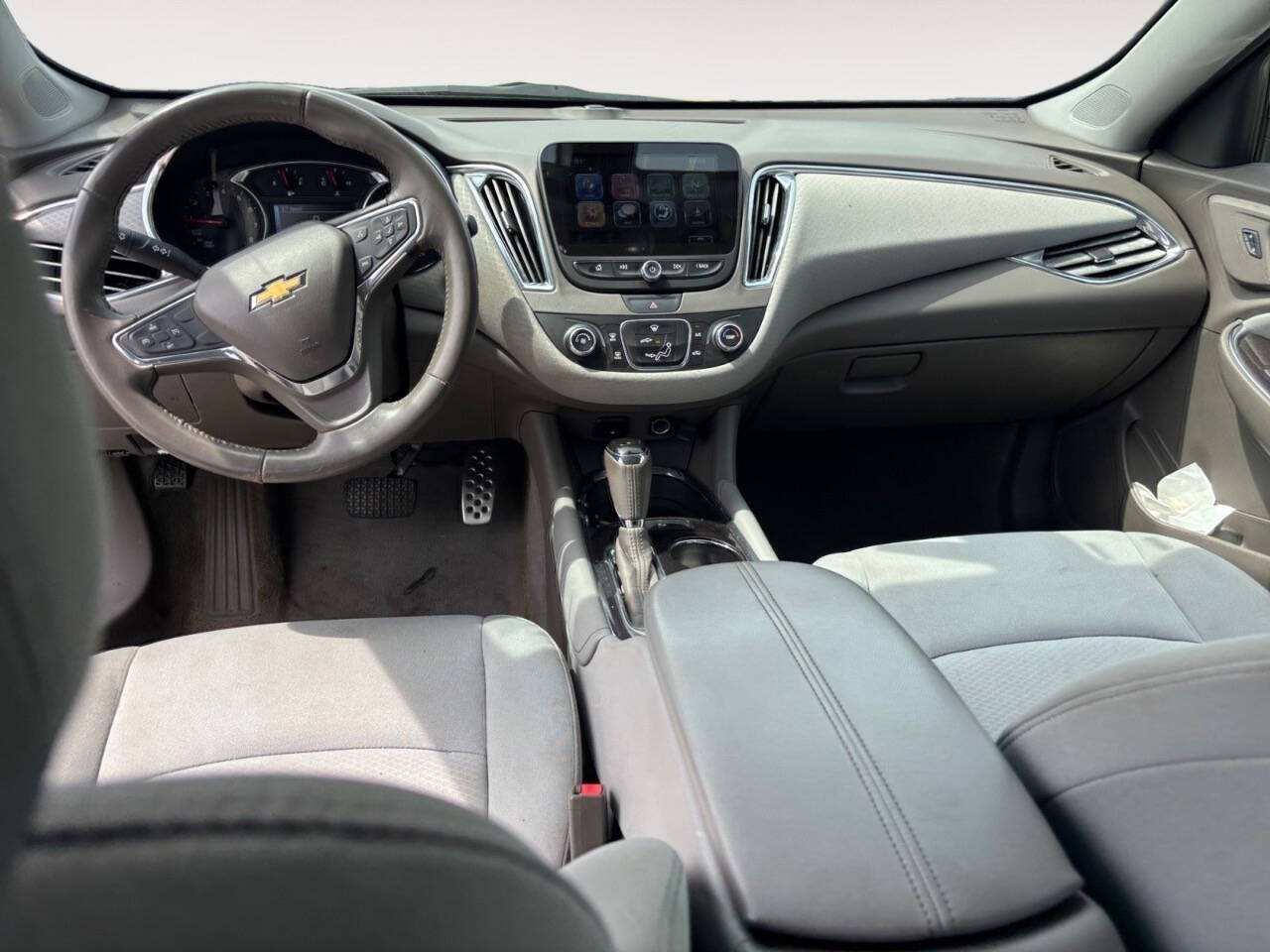 2017 Chevrolet Malibu LT 4dr Sedan