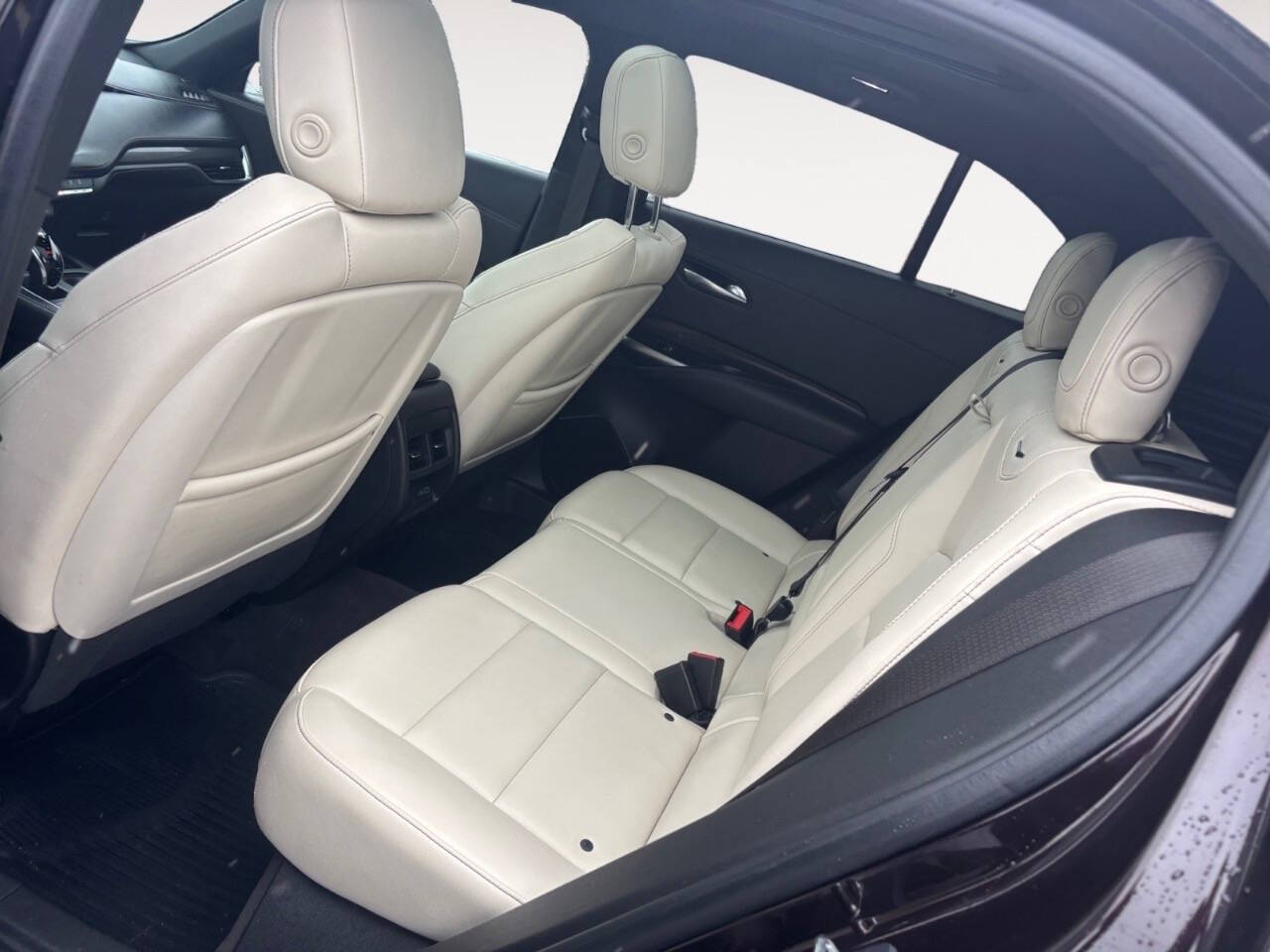 2020 Cadillac XT4 Sport - Photo 13