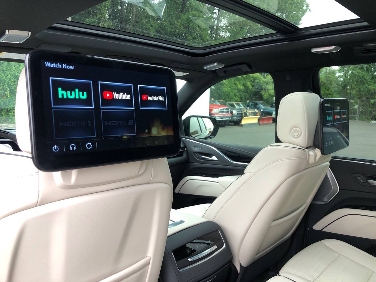 2024 Cadillac Escalade Sport 4x4 4dr SUV