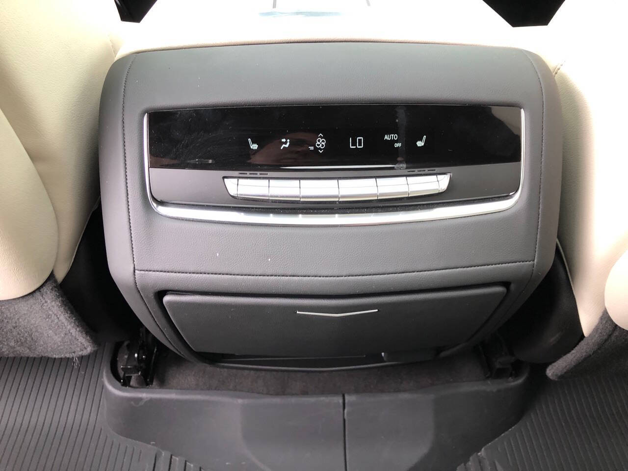 2024 Cadillac Escalade Sport 4x4 4dr SUV