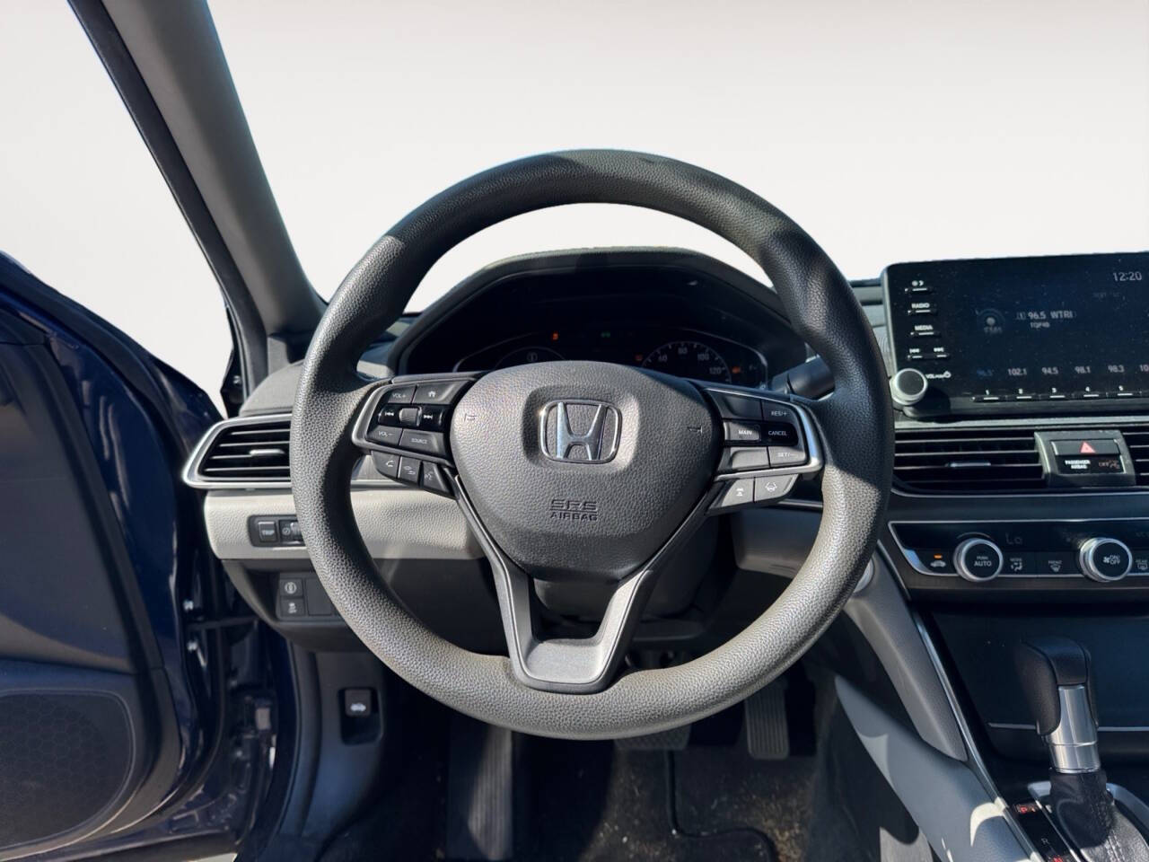 2019 Honda Accord LX 4dr Sedan