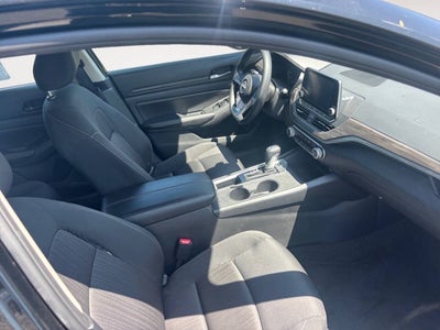 2025 Nissan Altima 2.5 SV 4dr Sedan