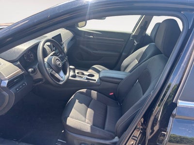2025 Nissan Altima 2.5 SV 4dr Sedan