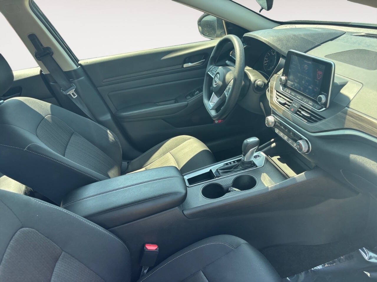 2025 Nissan Altima 2.5 SV 4dr Sedan